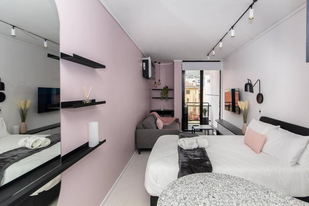 305 The Flamingo Sea Point Cape Town