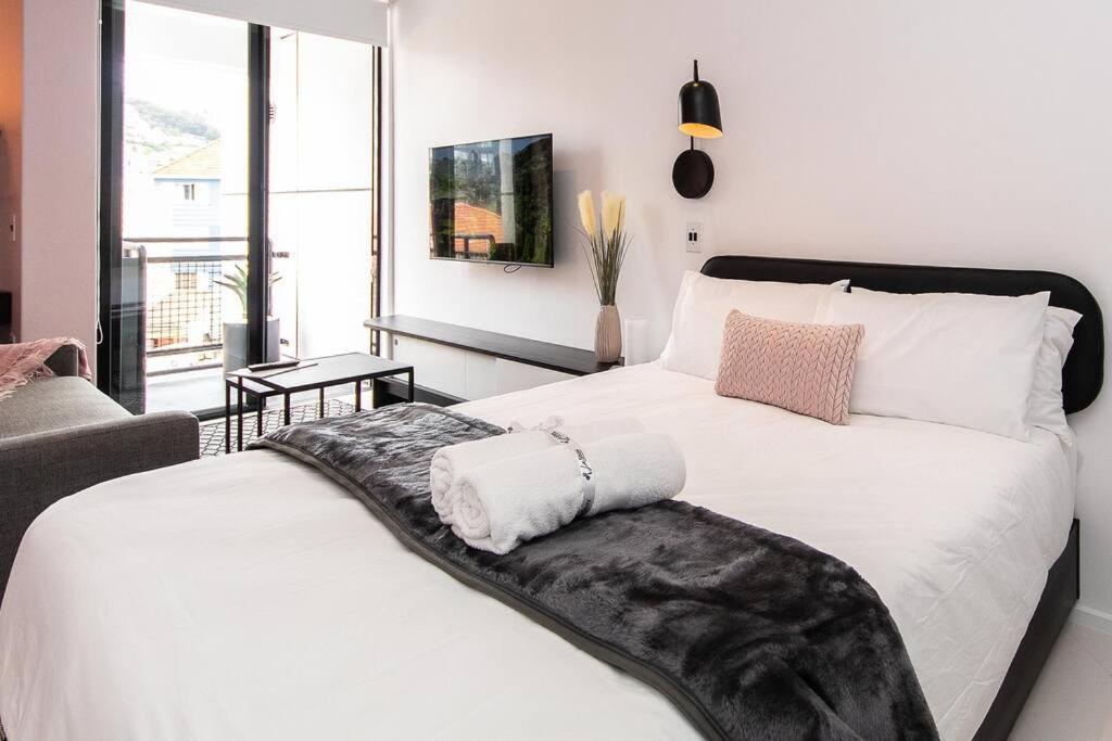 305 The Flamingo Sea Point *