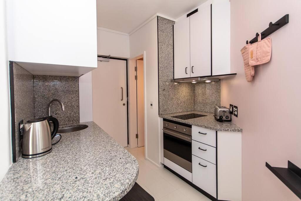 305 The Flamingo Sea Point
